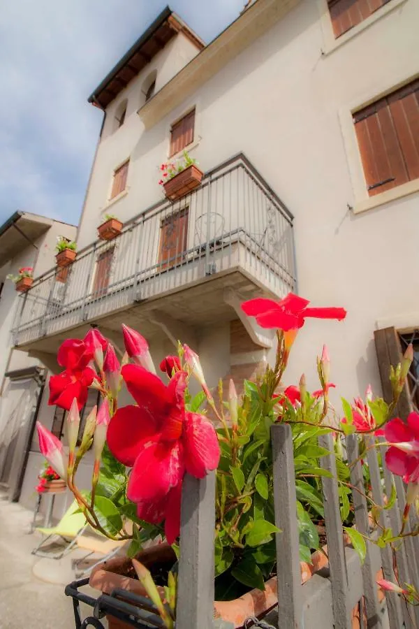 La Finestra Sul Castello Hotel Soave  3*, Soave (Verona) Italy