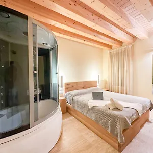 Aparthotel Destiny